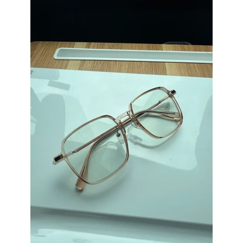 Fashion clear glasses